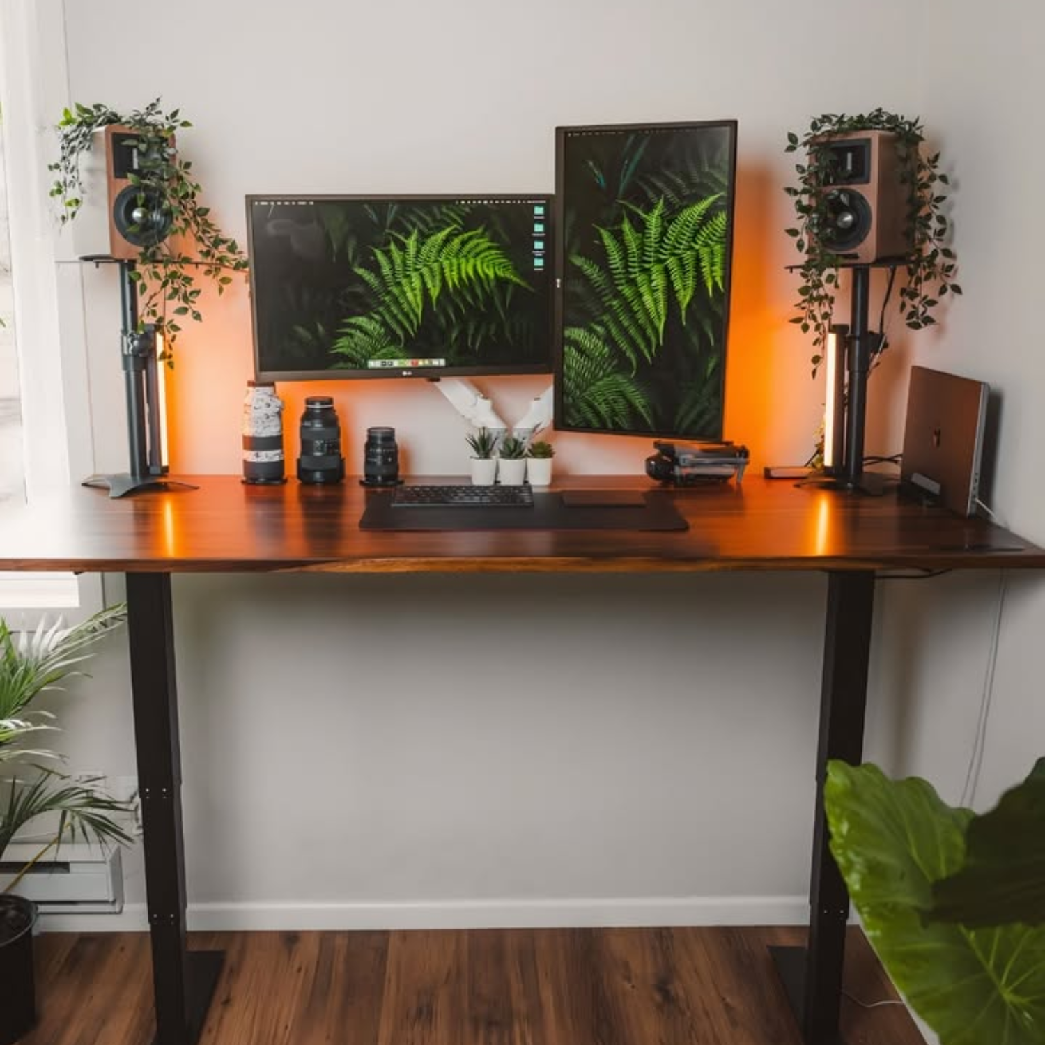 Sedora Omni Smart Desk
