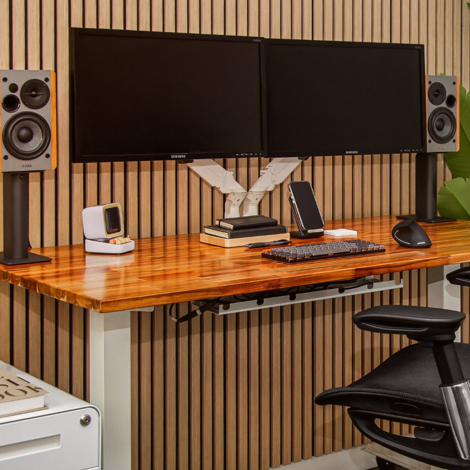 Sedora Omni Smart Desk