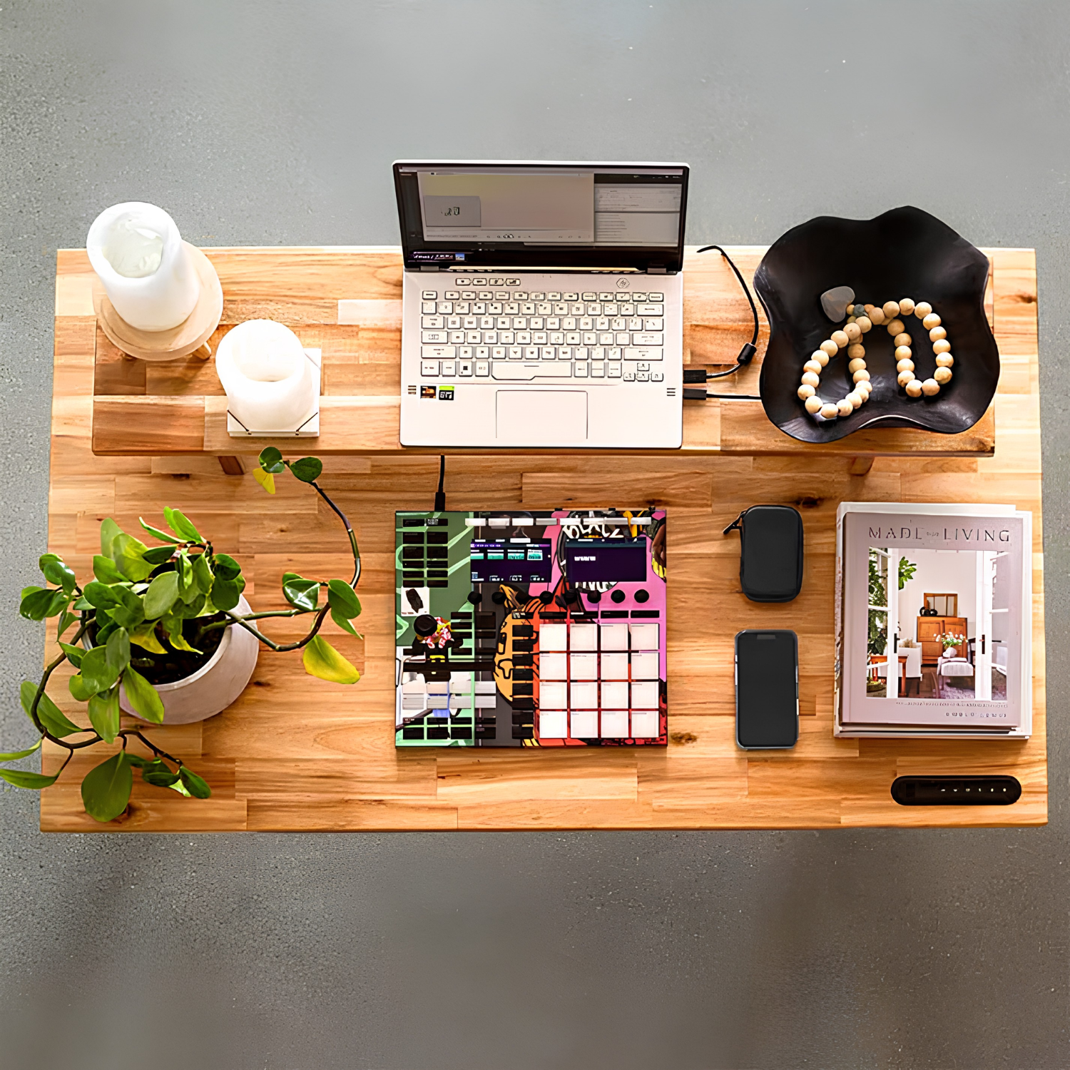 Sedora Omni Smart Desk