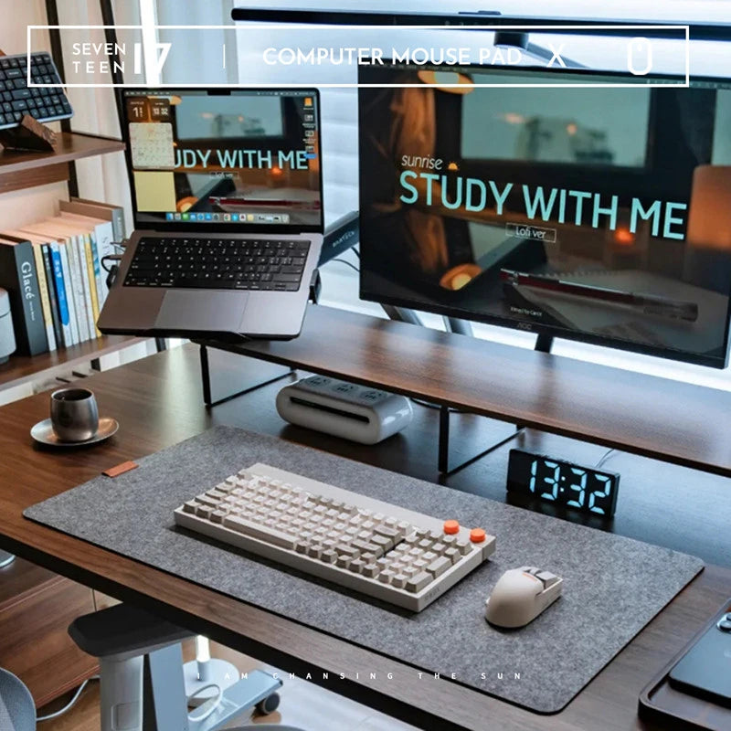 Sedora Mono Felt Desk Mat - view 3